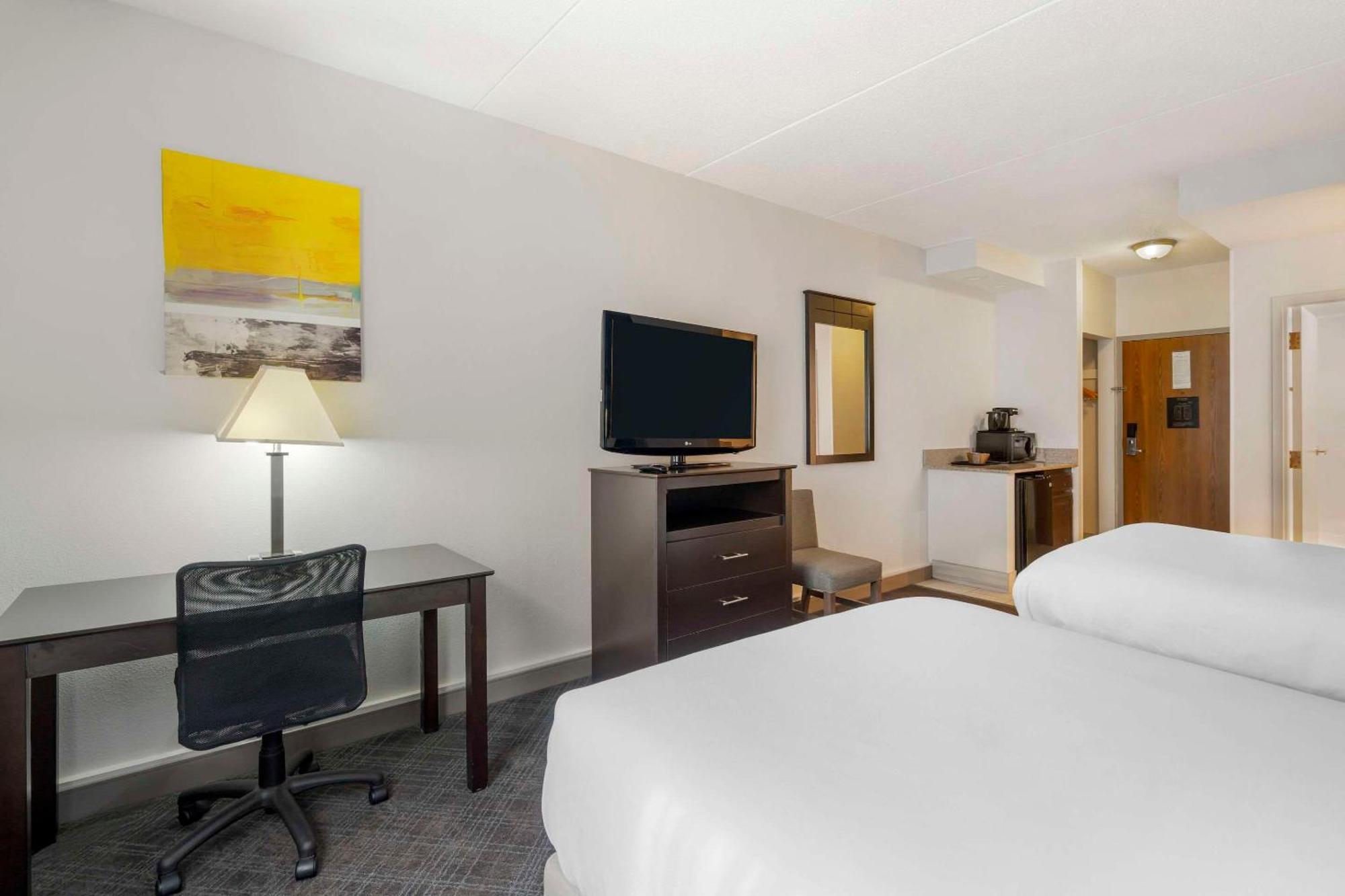 Comfort Inn & Suites Mundelein-Vernon Hills Exterior foto